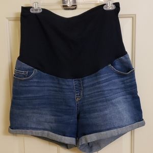 Liz Lange Maternity Shorts